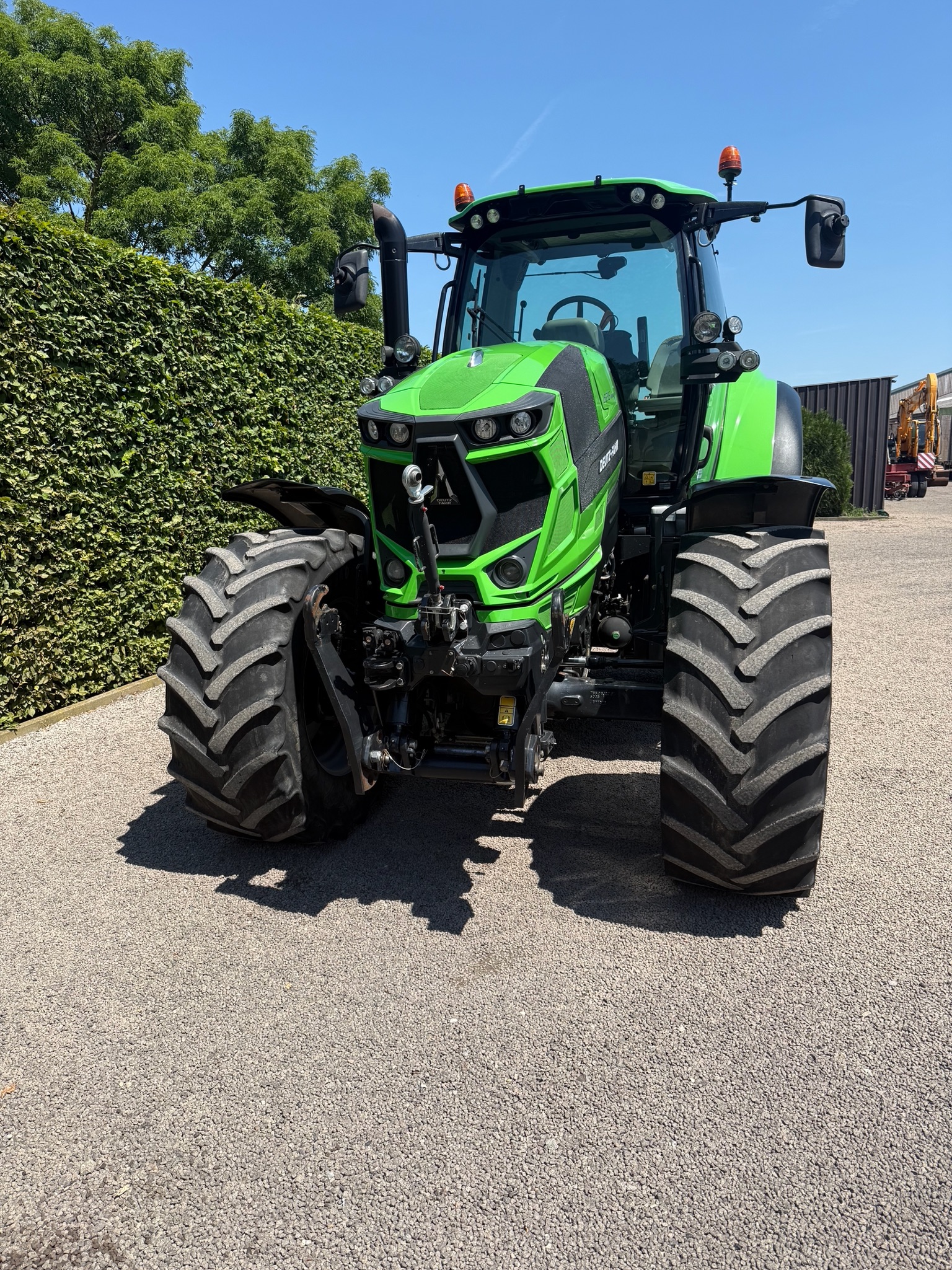 Deutz Fahr Agrotron 6215 IMG
