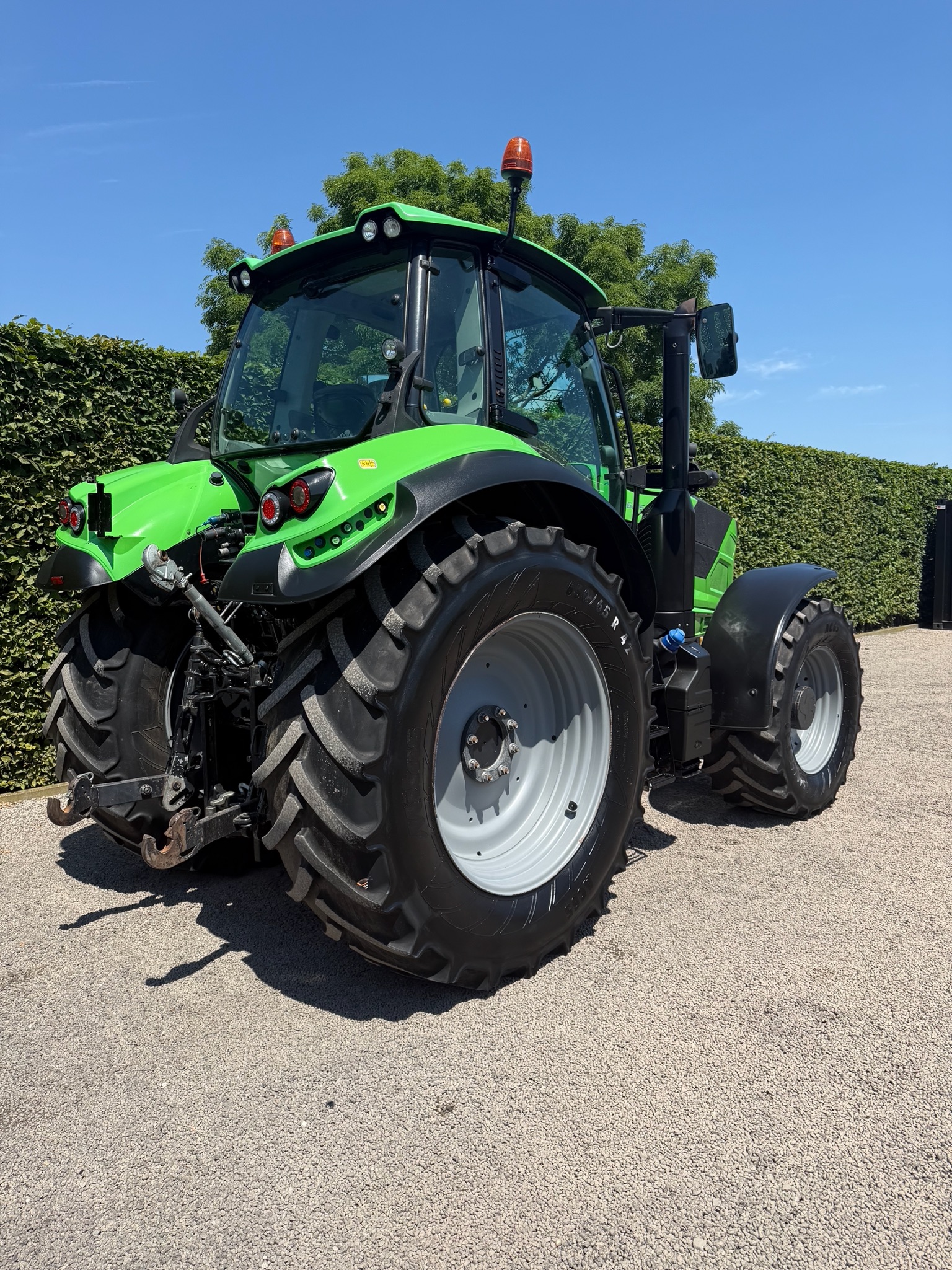 Deutz Fahr Agrotron 6215 IMG