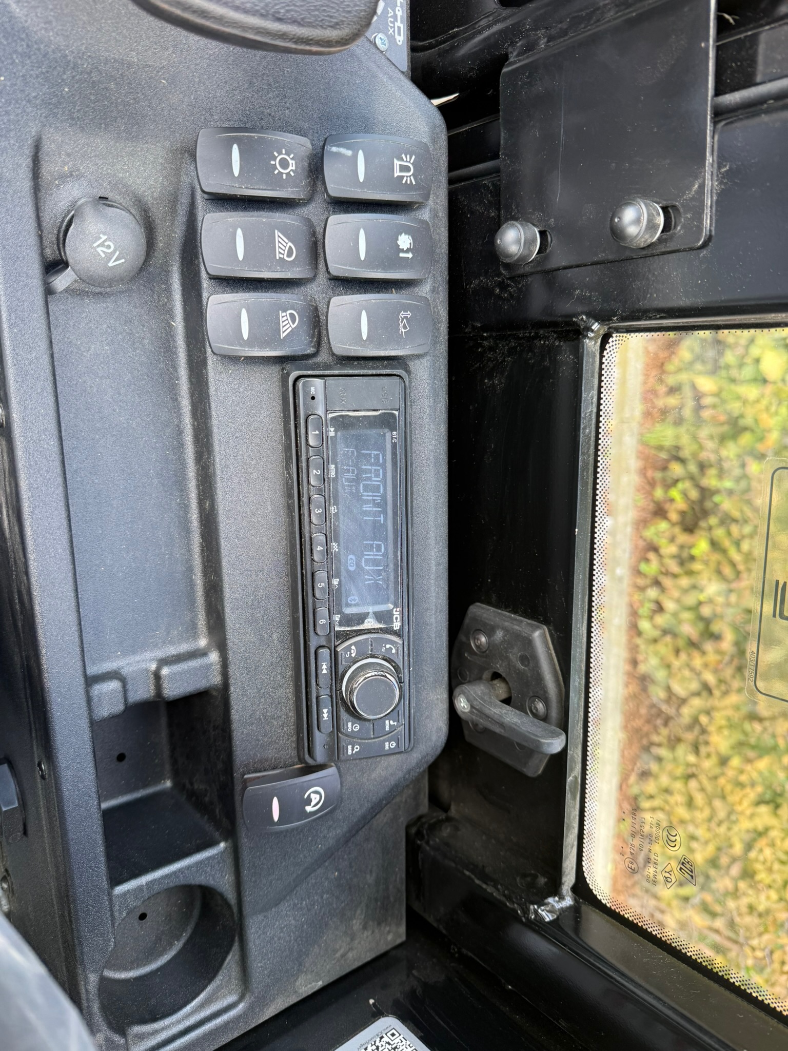 Kniklader JCB telescoop TM110 IMG